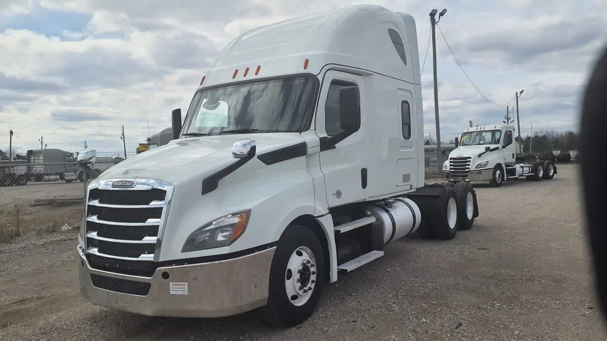 2020 Freightliner Cascadia