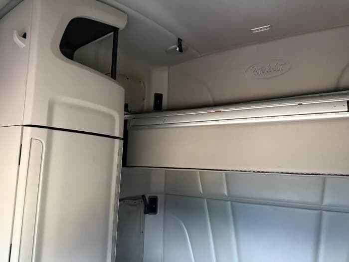 2023 Peterbilt 579 — photo 15