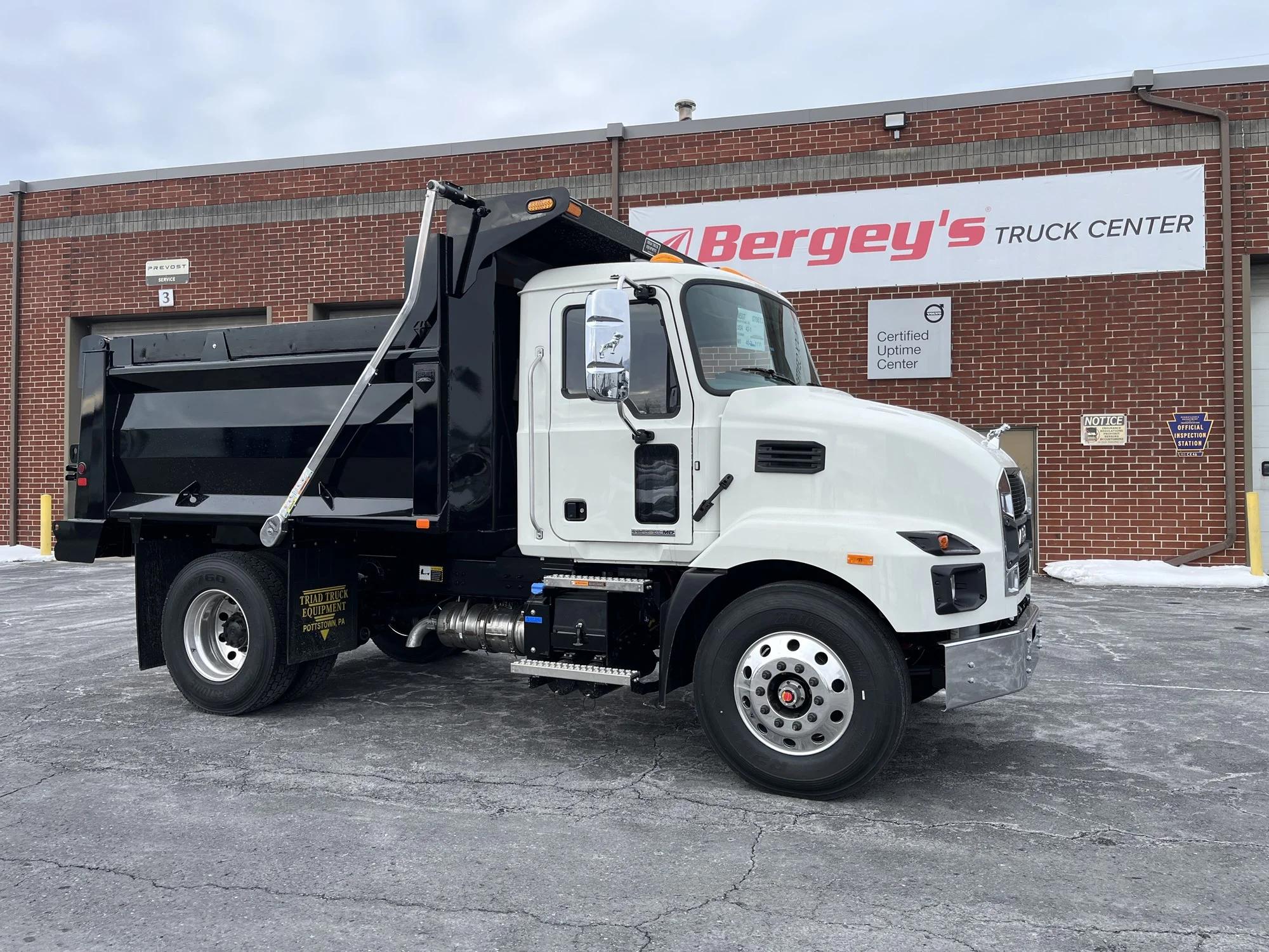2026 Mack MD — photo 3