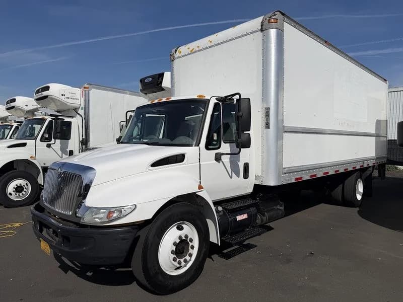 2005 International 4300