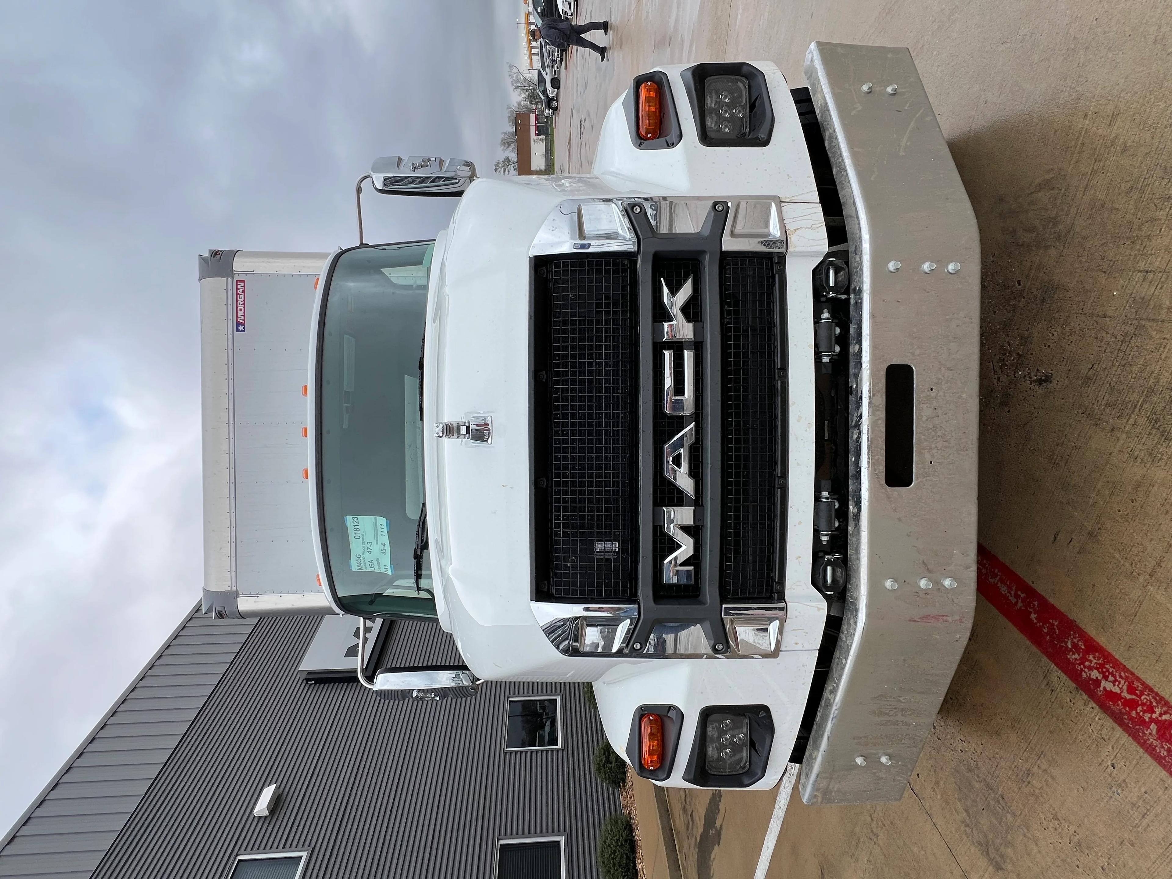 2025 Mack MD in HOUSTON, TX — photo 2