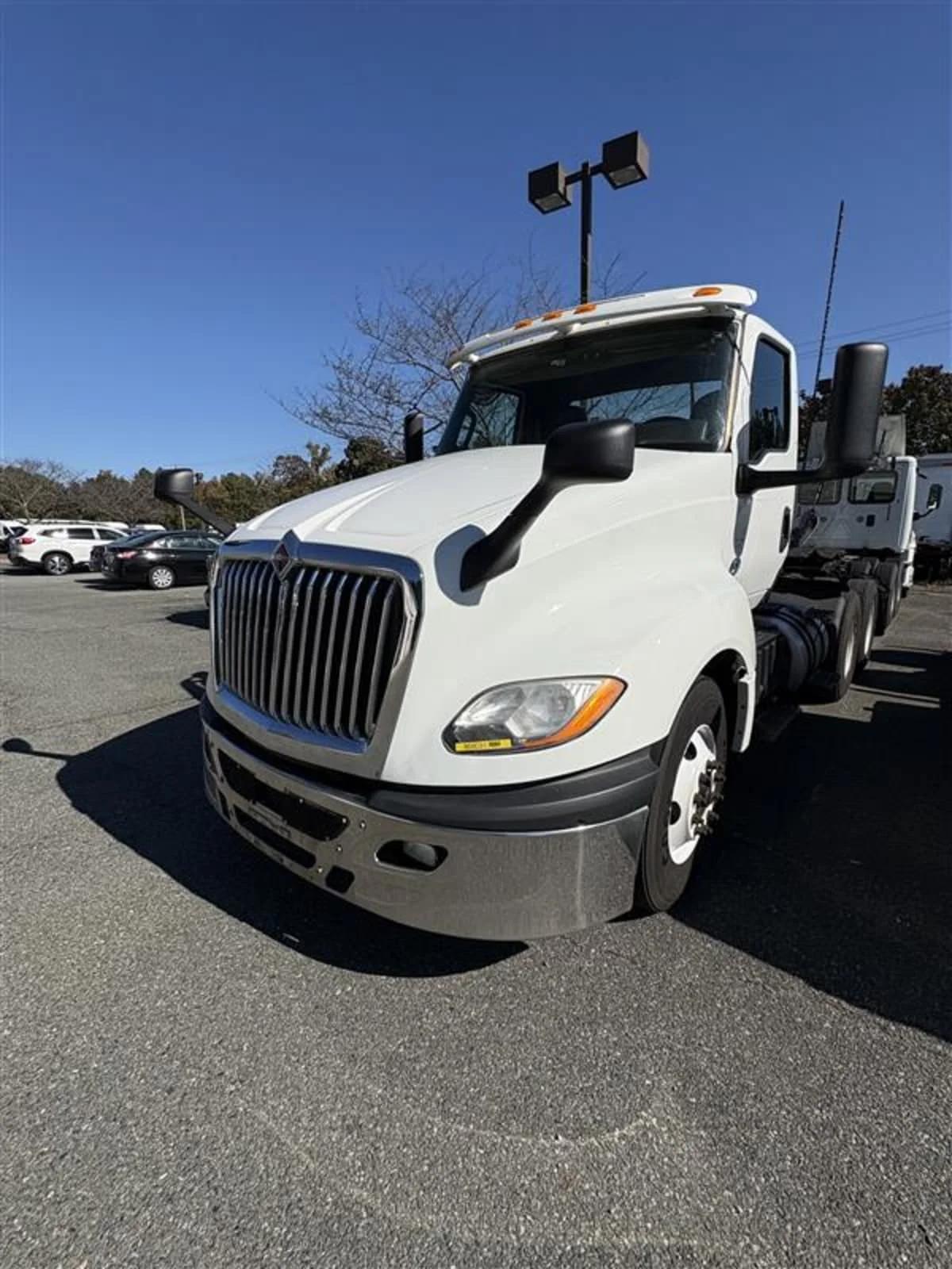 2019 International LT