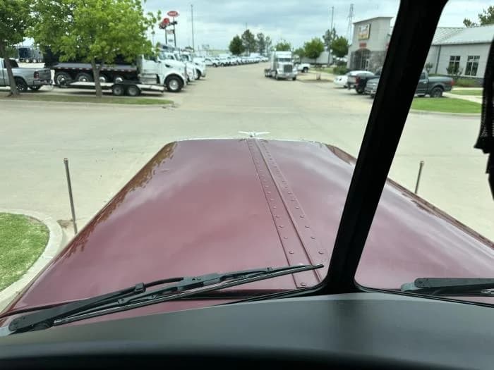 2021 Peterbilt 389 — photo 22