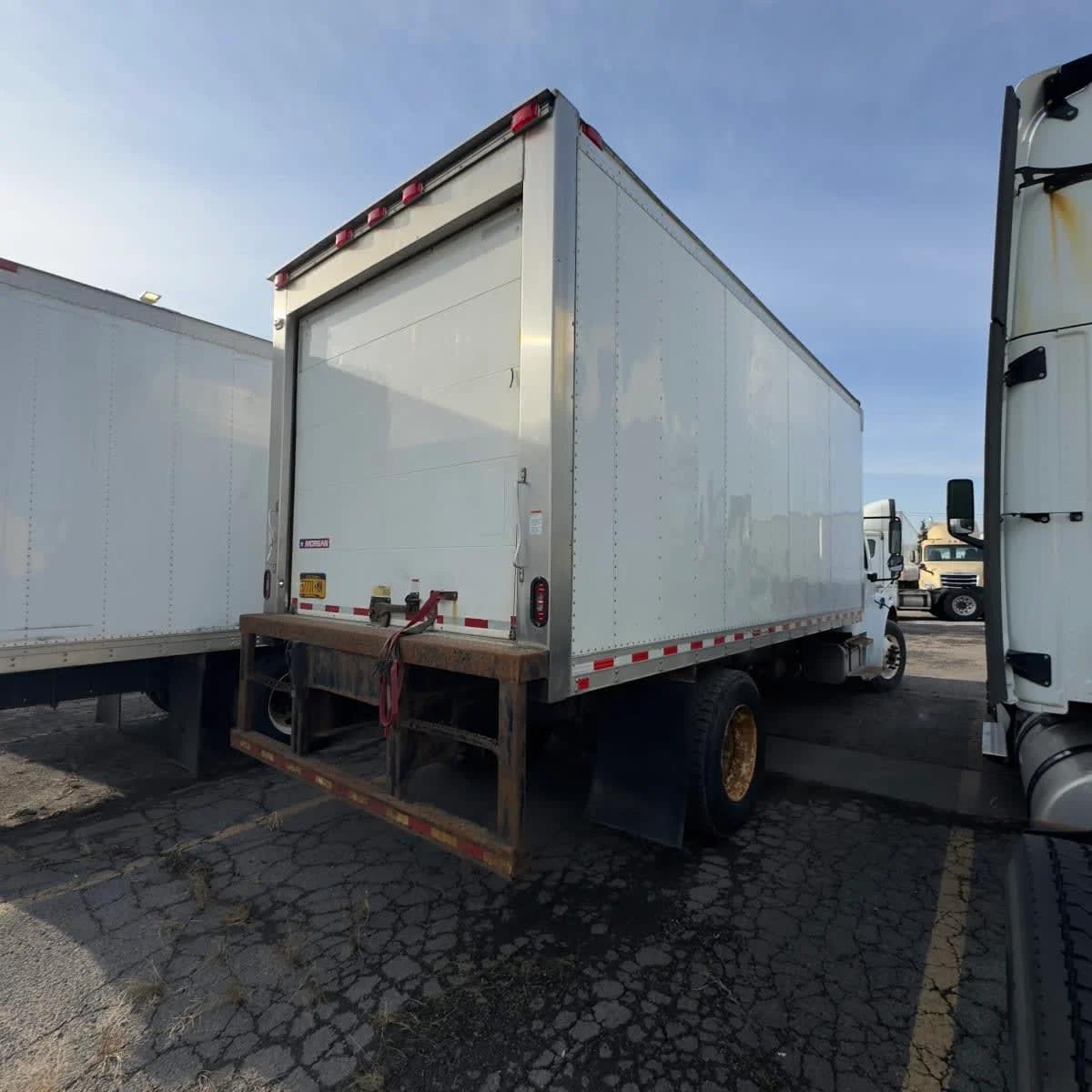 2020 Freightliner M2 106 in Syracuse, NY — photo 4