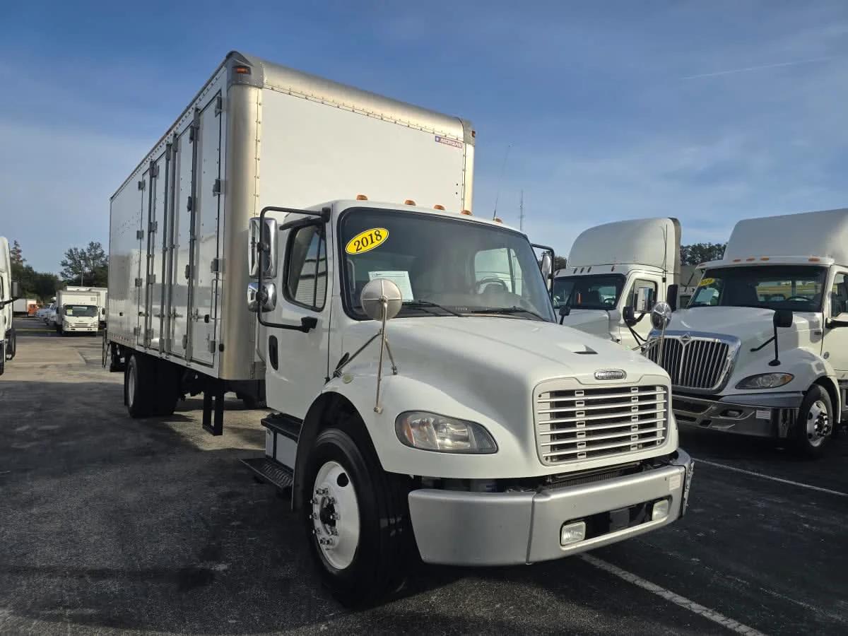 2018 Freightliner M2 106