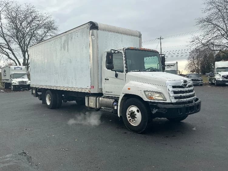 2012 Hino 268