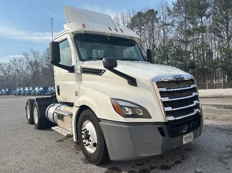 2020 Freightliner Cascadia