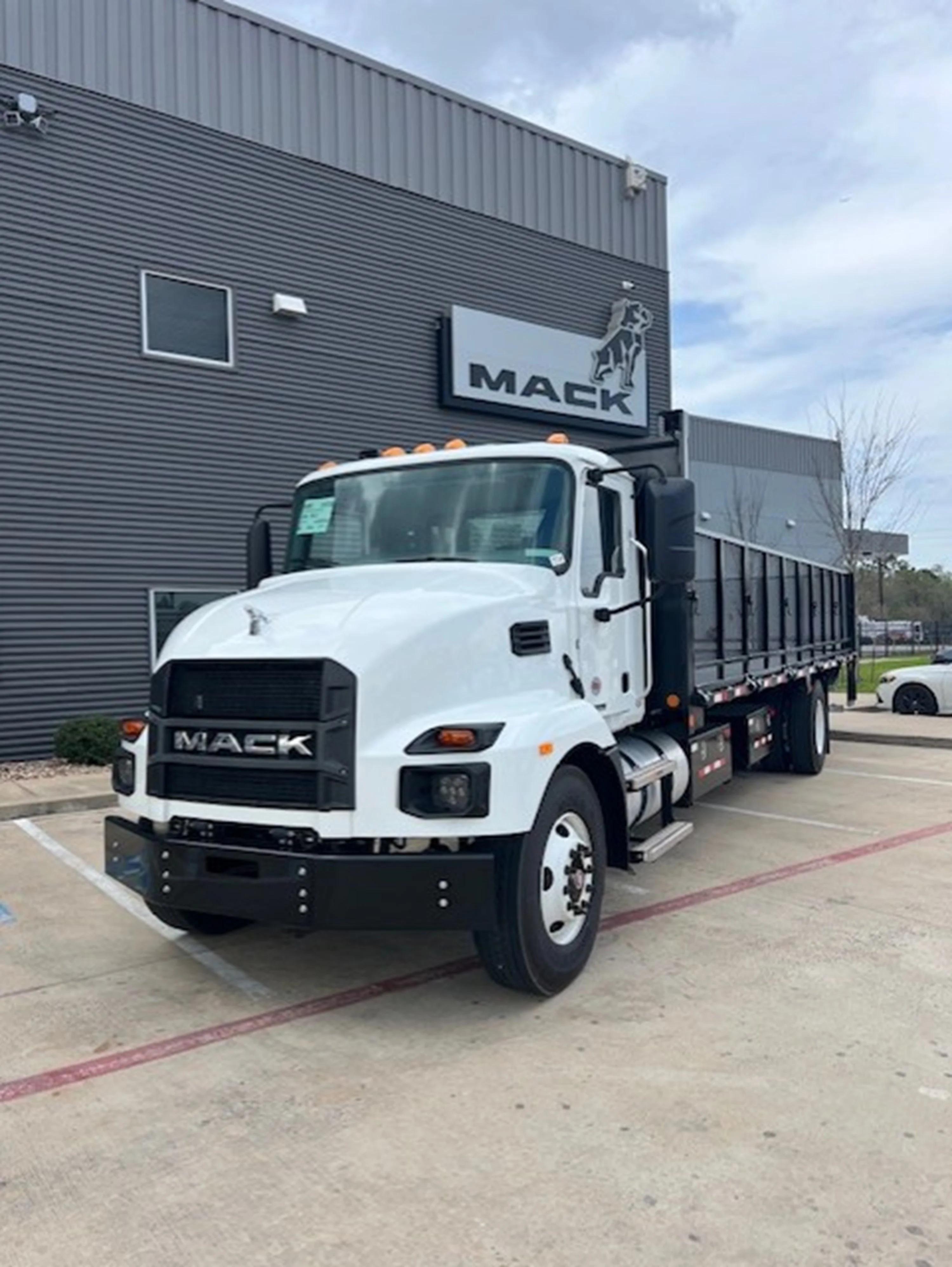 2026 Mack MD in HOUSTON, TX — photo 2