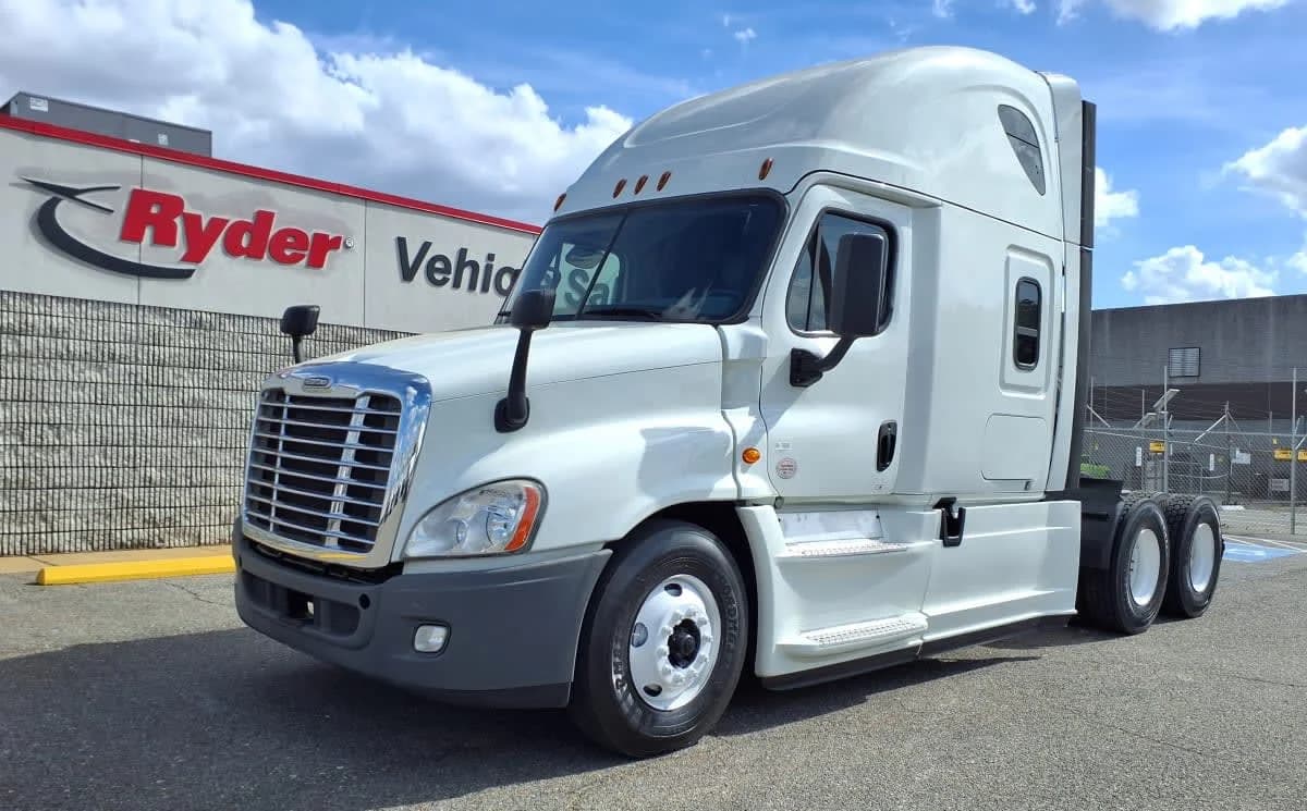 2020 Freightliner Cascadia