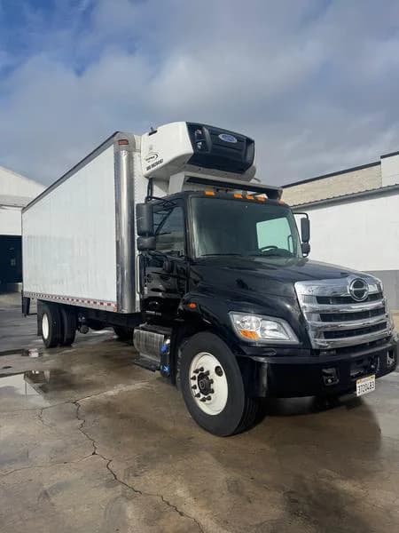 2019 Hino 268