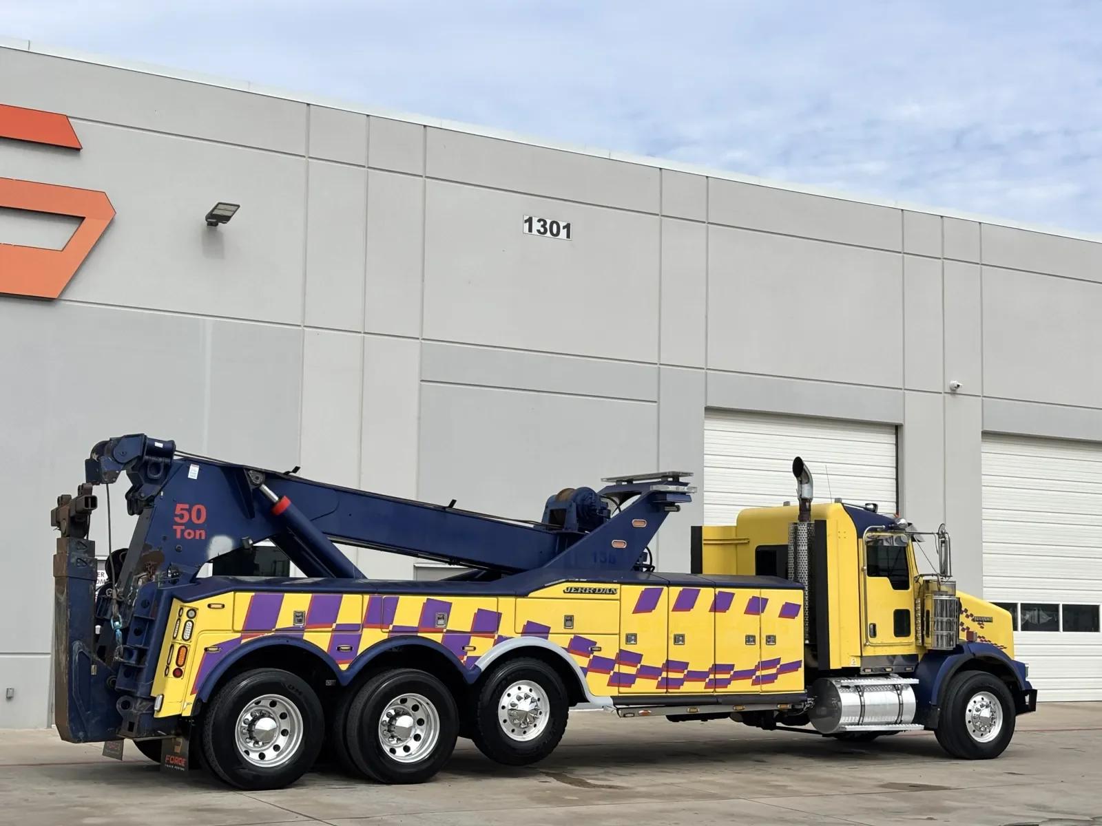 2010 Kenworth T800 in Hutchins, TX — photo 5