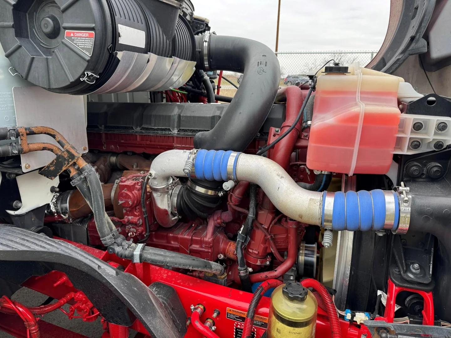 2023 Mack Anthem in Ankeny, IA — photo 10