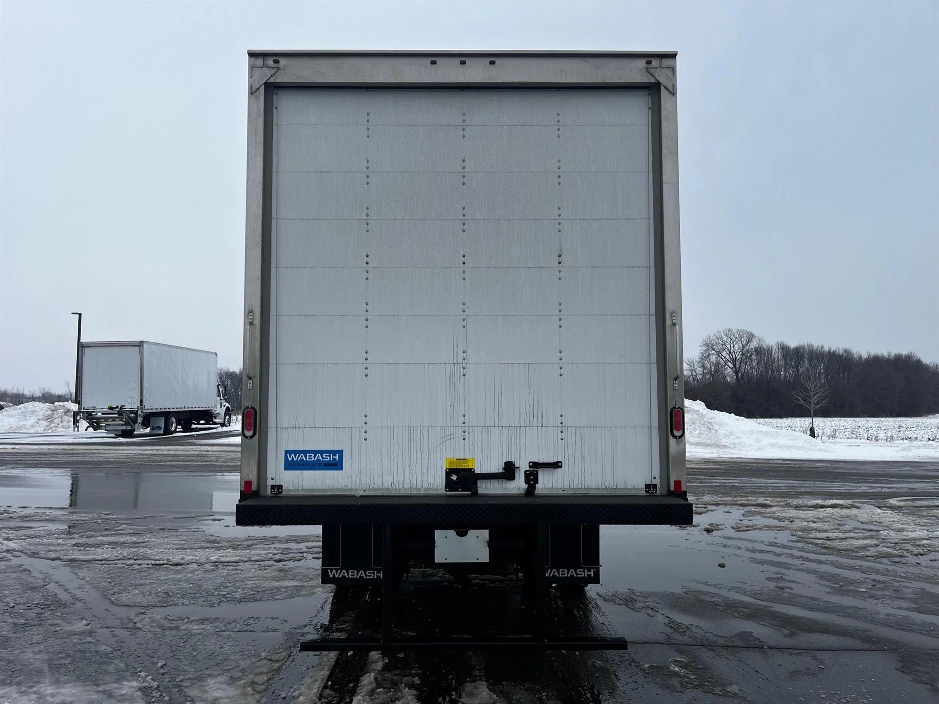 2026 Freightliner M2 106 in Inver Grove Heights, MN — photo 4
