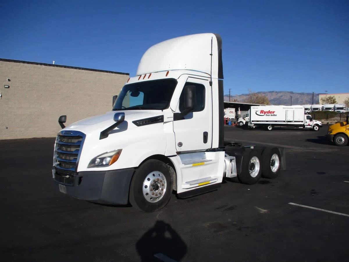 2022 Freightliner Cascadia
