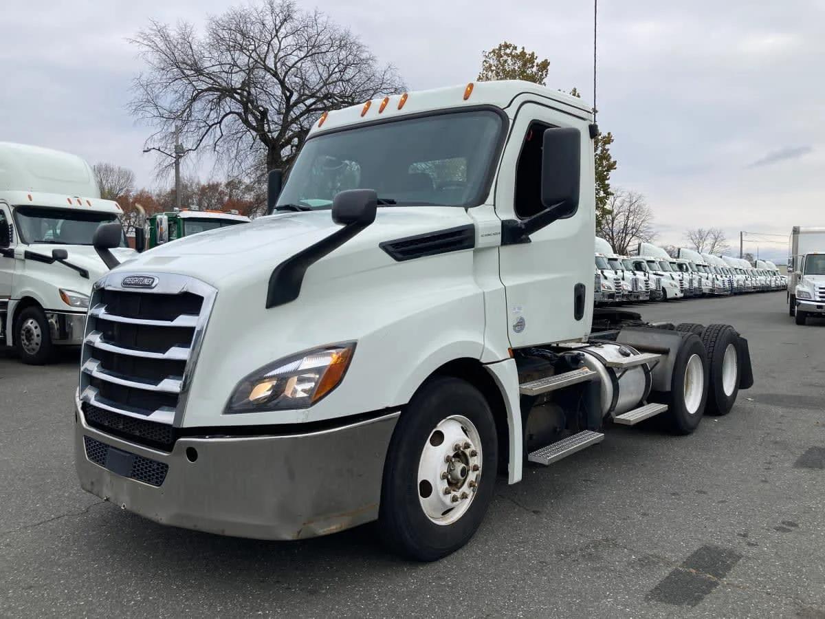 2019 Freightliner Cascadia