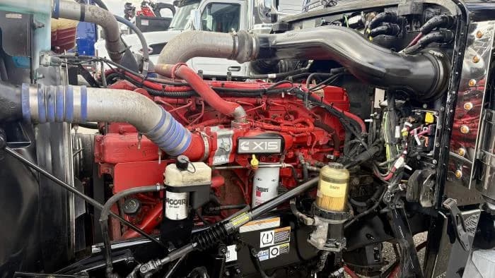 2022 Peterbilt 389 in Jacksonville, FL — photo 24