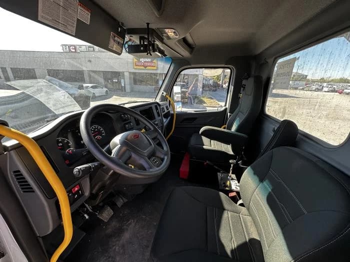 2025 Peterbilt 536 in Austin, TX — photo 18