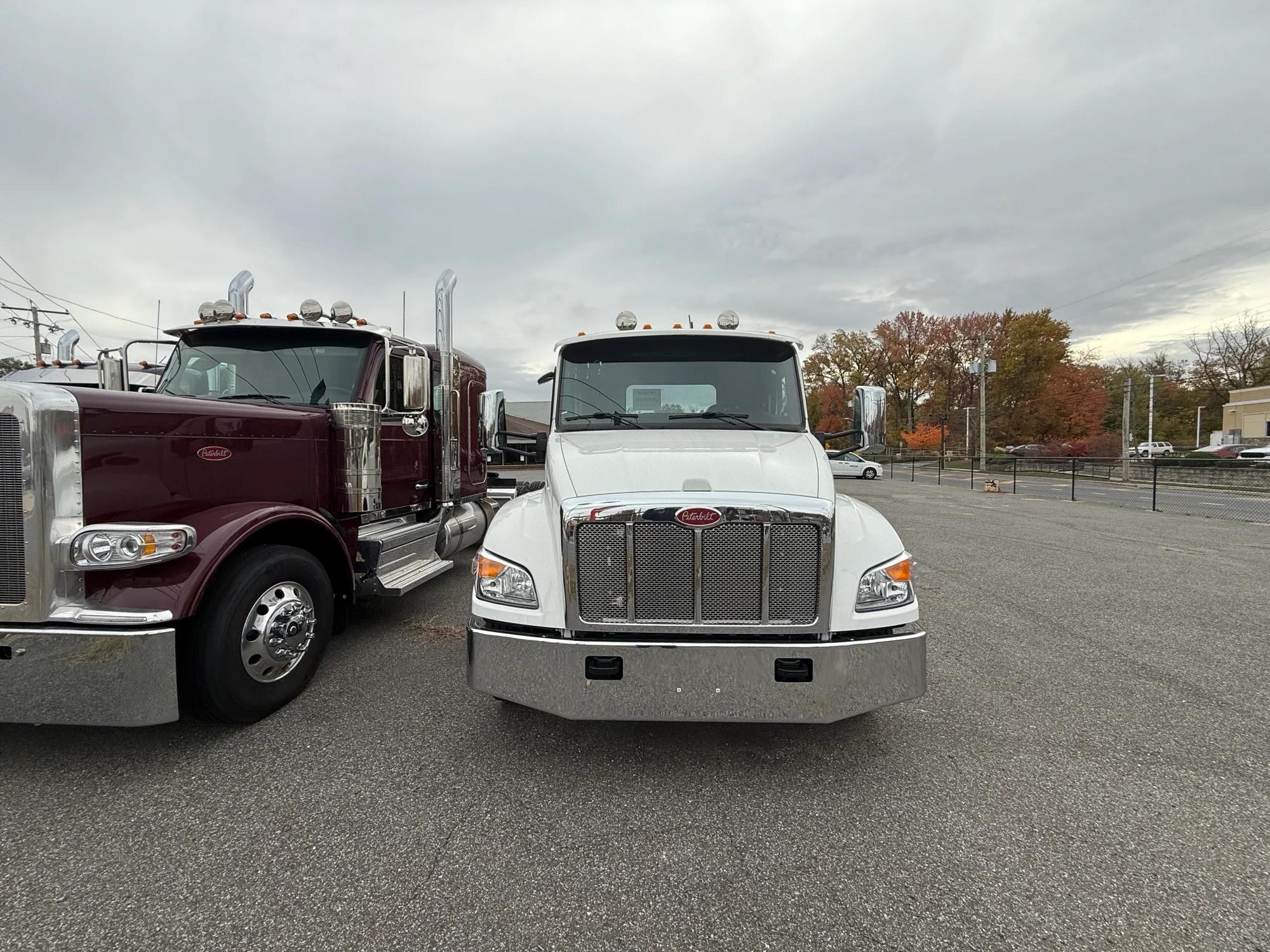 2025 Peterbilt 536 in CLARKSBURG, WV — photo 3