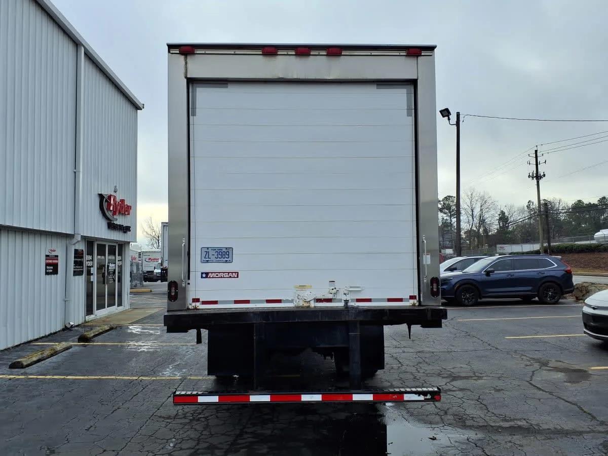 2019 Freightliner M2 106 in Doraville, GA — photo 5