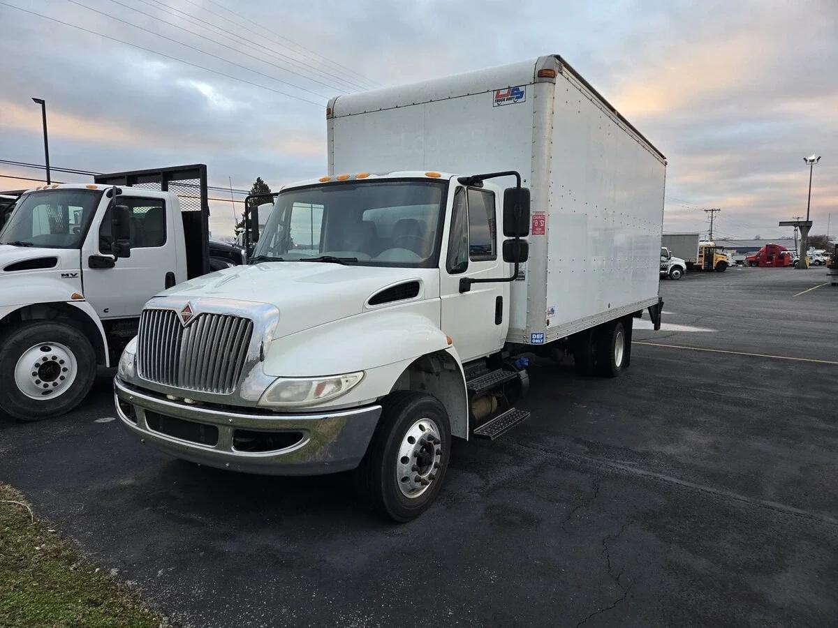 2018 International 4300 in Louisville, KY