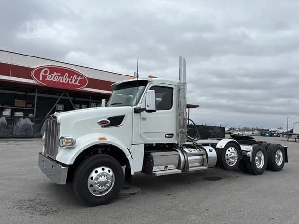 2026 Peterbilt 567
