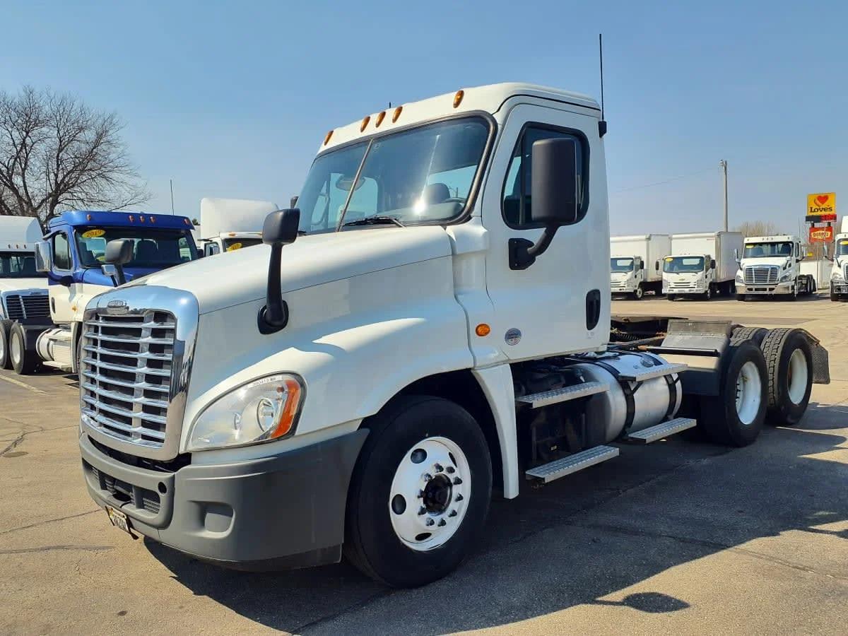 2020 Freightliner Cascadia