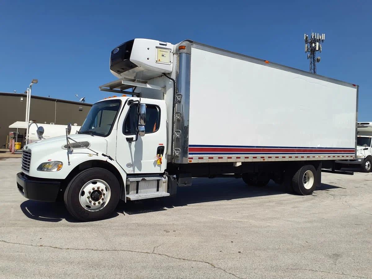 2019 Freightliner M2 106
