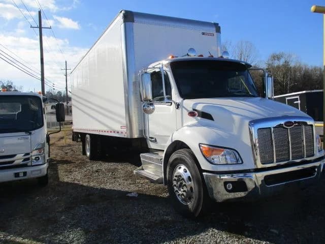2025 Peterbilt 536 in Lufkin, TX — photo 5