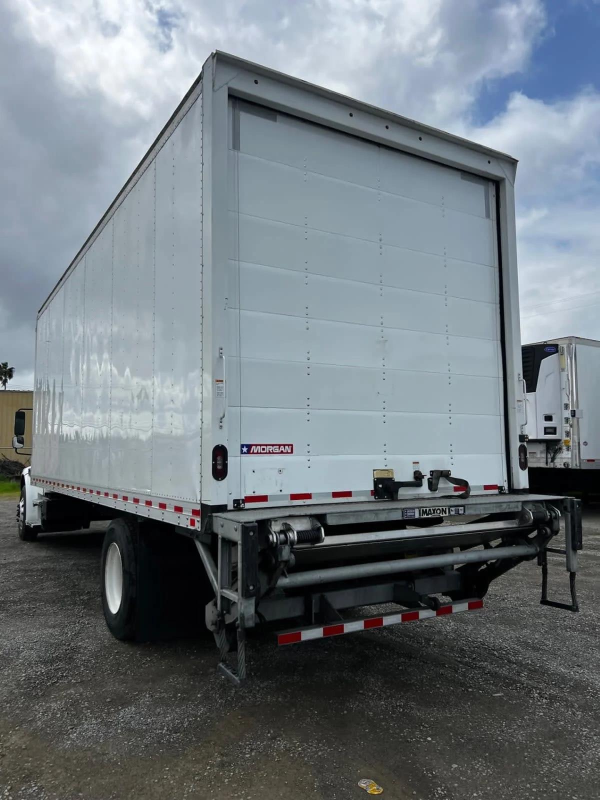 2021 Freightliner M2 106 in Fontana, CA — photo 6