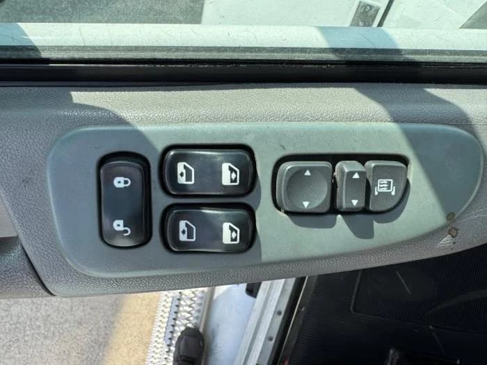 2020 Peterbilt 337 in Orlando, FL — photo 26