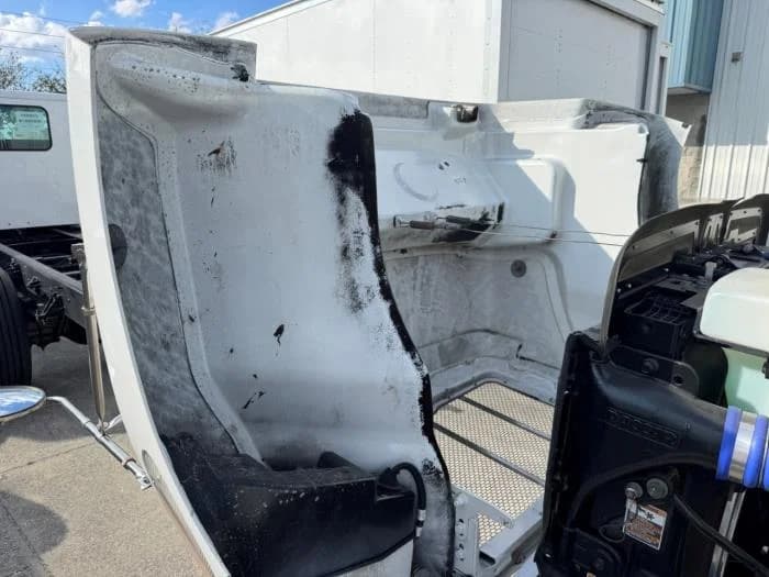 2020 Peterbilt 337 in Orlando, FL — photo 16