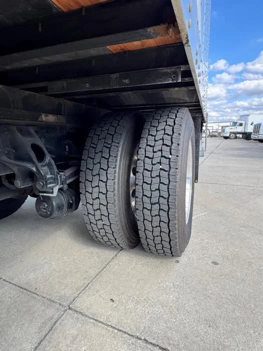 2020 Peterbilt 337 in Orlando, FL — photo 10