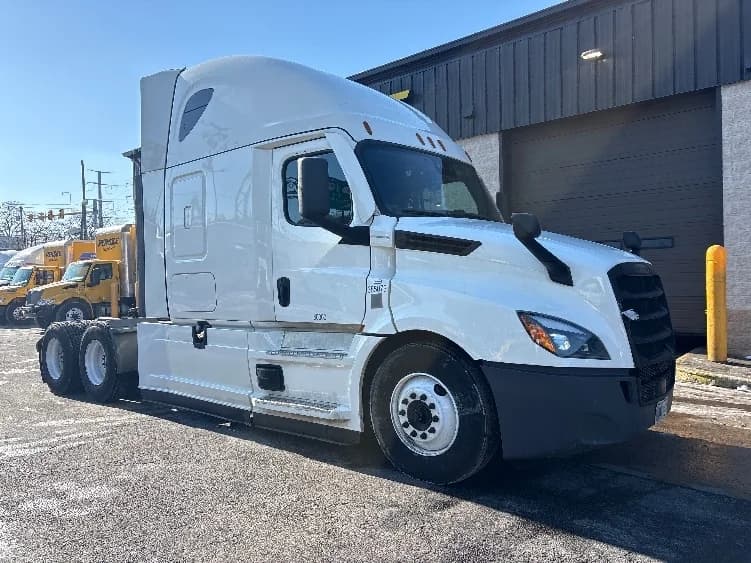 2022 Freightliner Cascadia