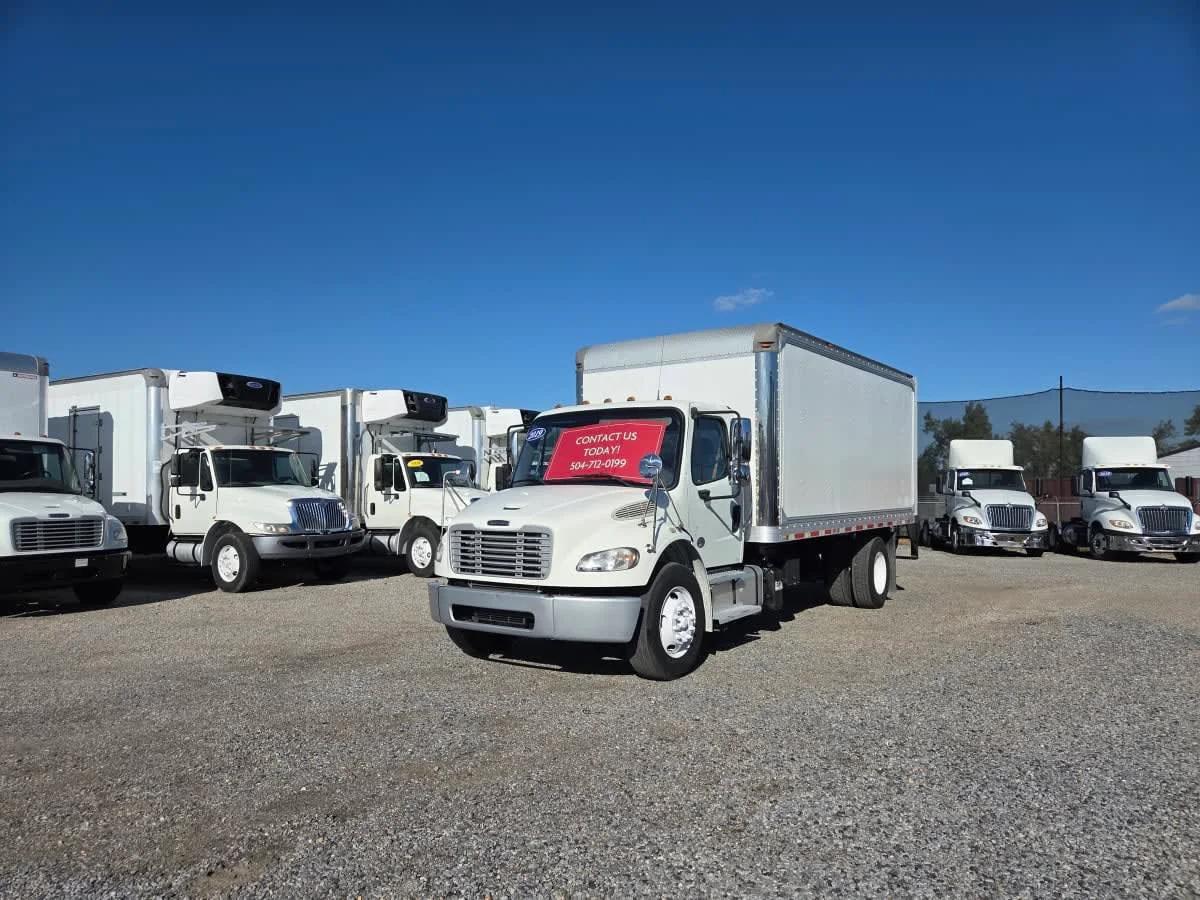 2019 Freightliner M2 106