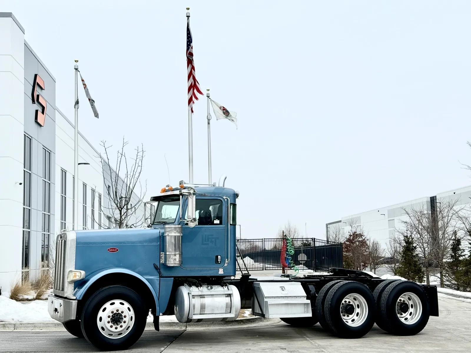2009 Peterbilt 388