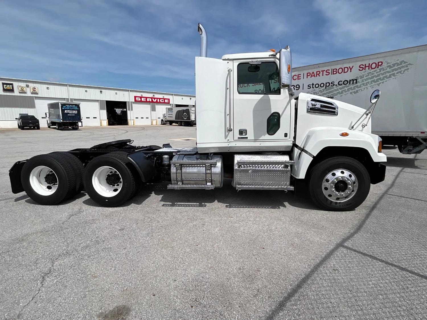 2020 Western Star 4700 — photo 6