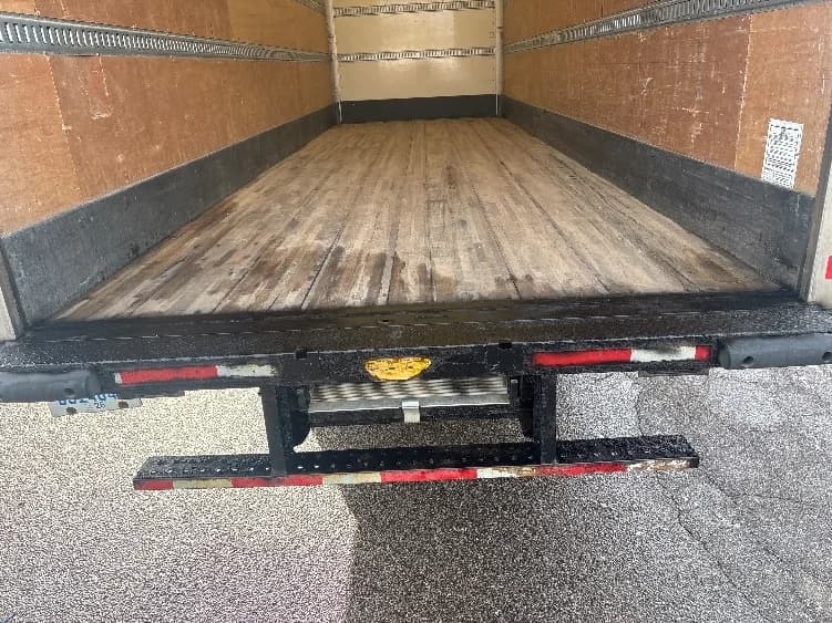 2020 International MV in Lansing, MI — photo 9