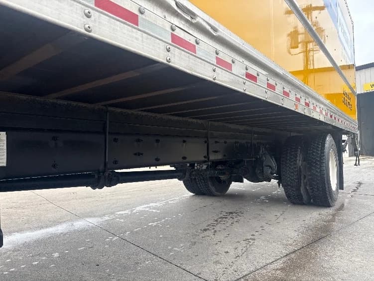 2022 Freightliner M2 106 in Dallas, TX — photo 5