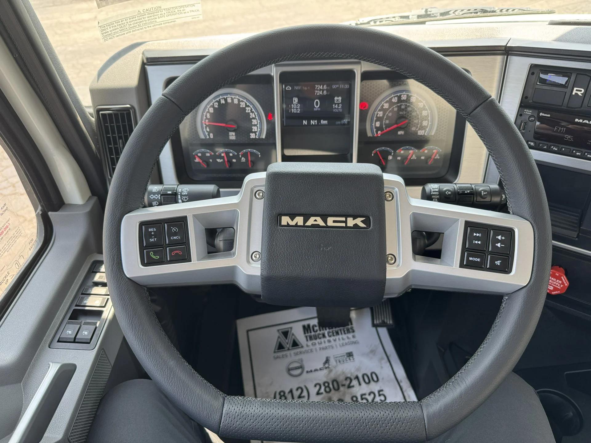 2026 Mack Anthem in Clarksville, IN — photo 8