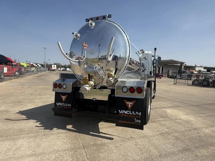 2026 Hino L6 in Tulsa, OK — photo 13