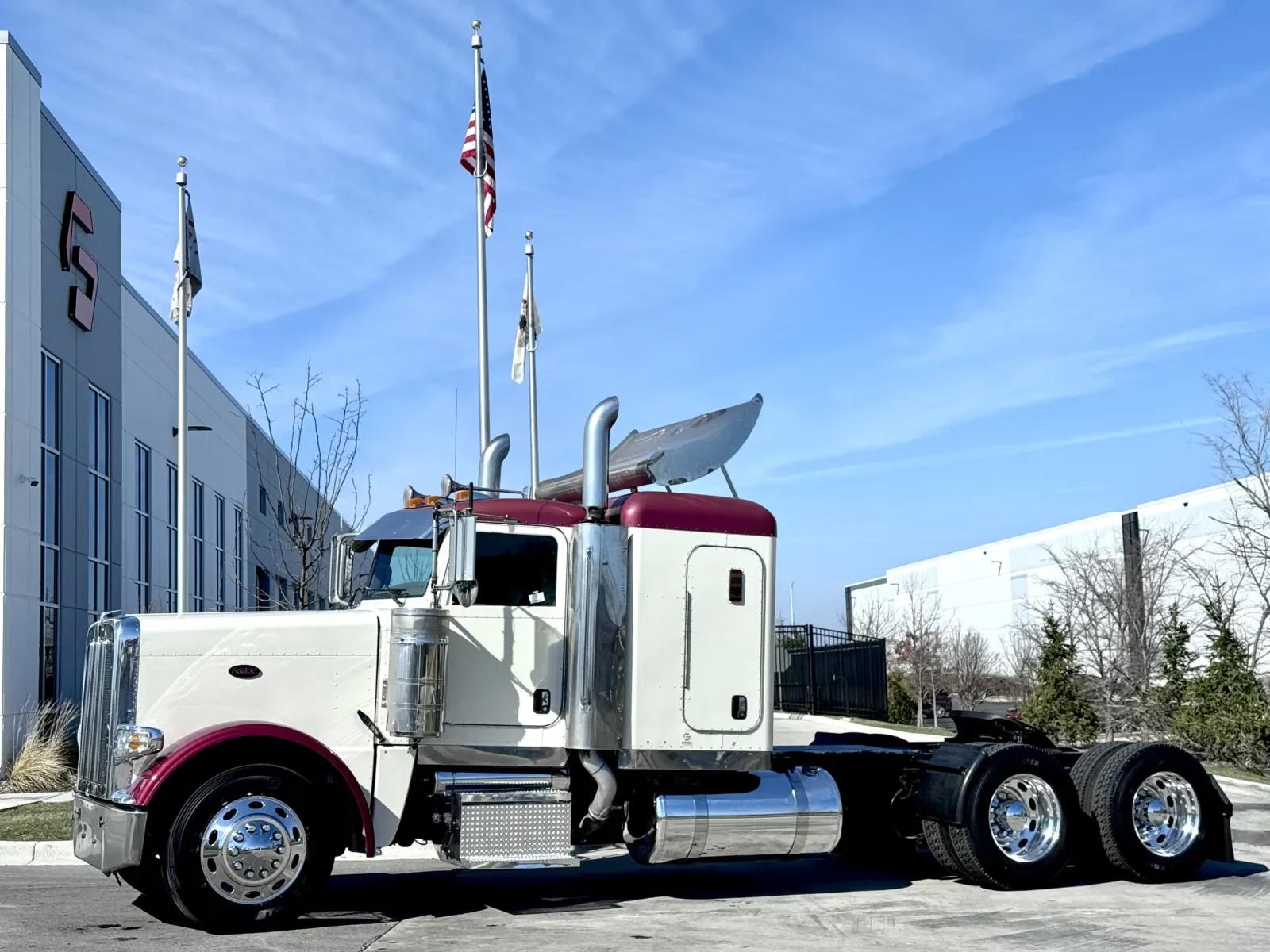 2008 Peterbilt 388
