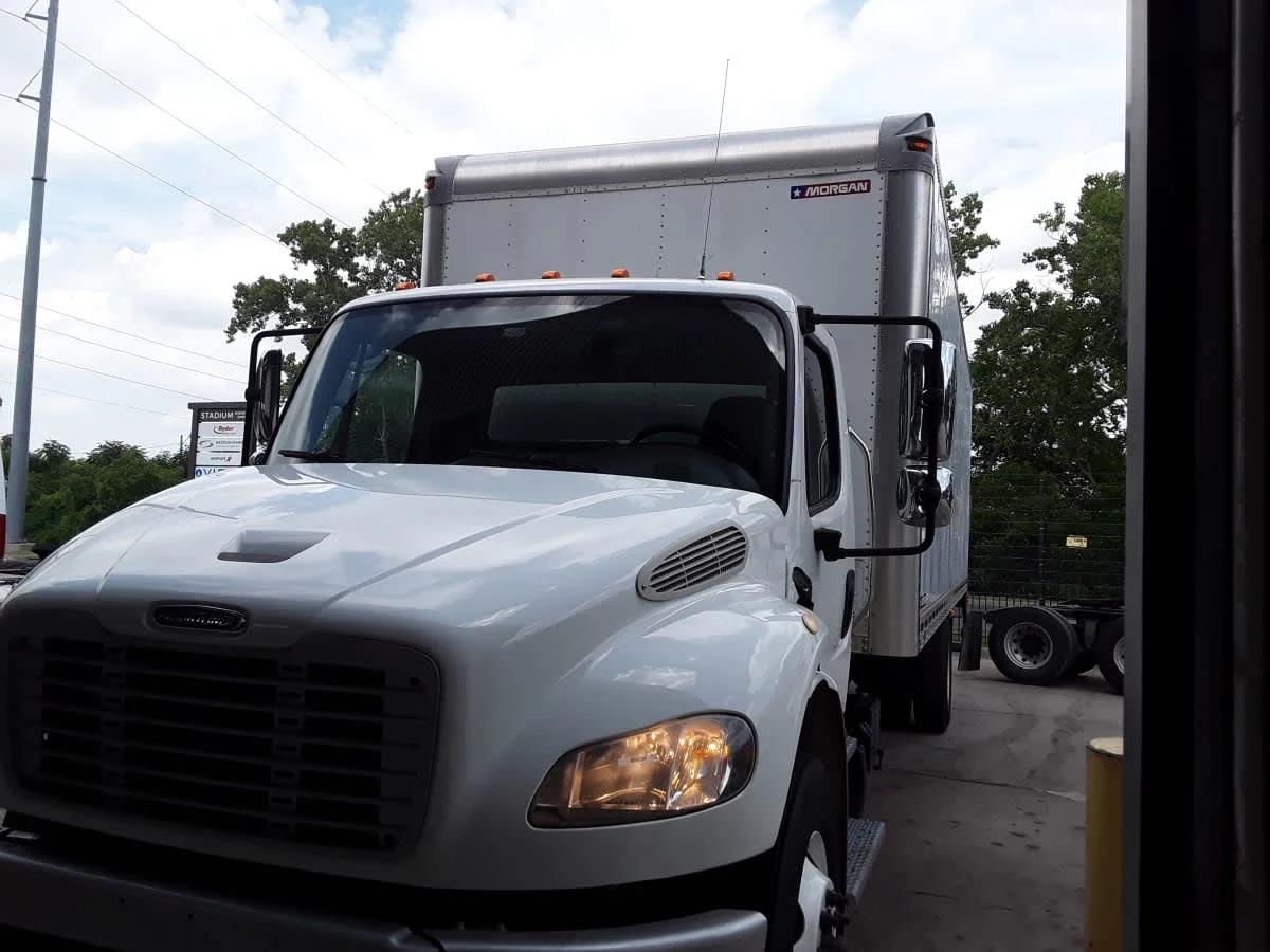 2019 Freightliner M2 106