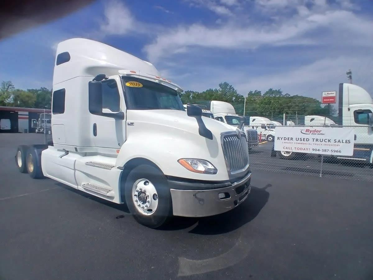 2019 International LT