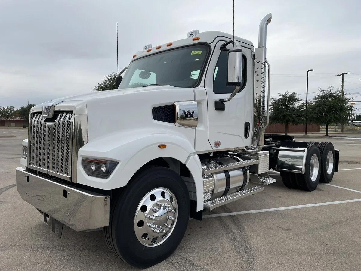 2027 Western Star 49X