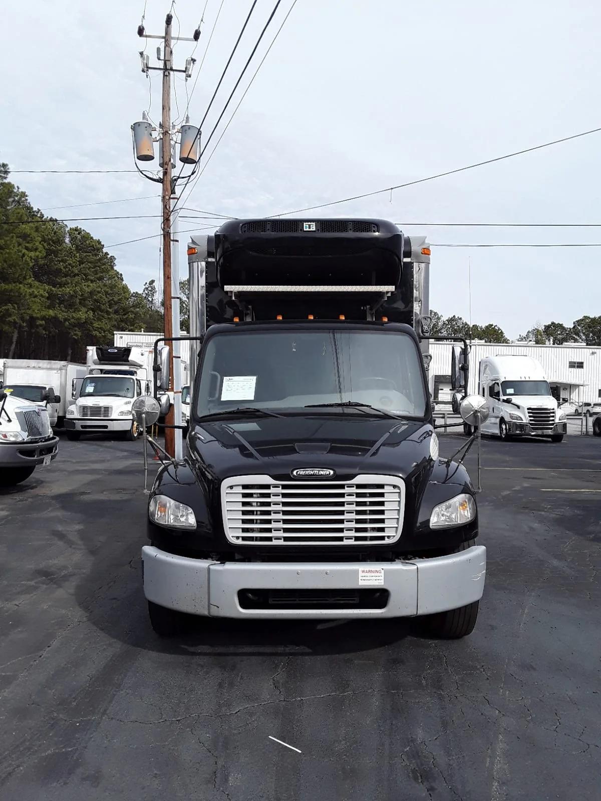 2021 Freightliner M2 106 in Doraville, GA — photo 2