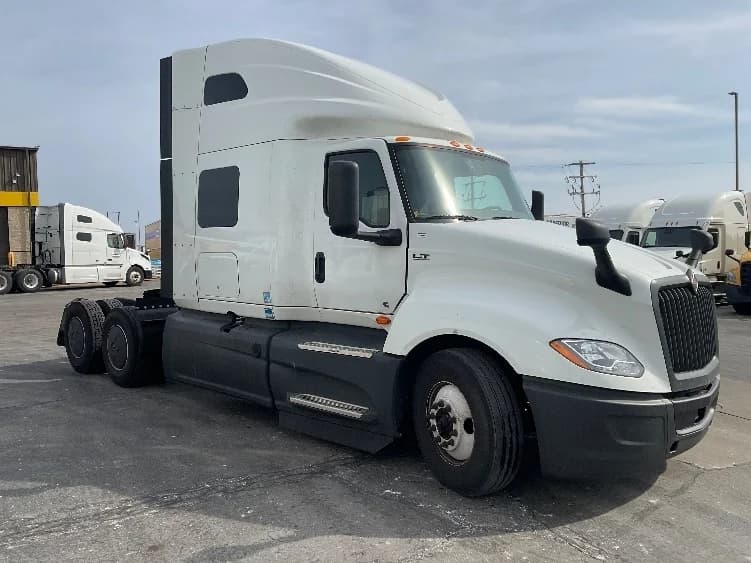 2023 International LT in Milwaukee, WI