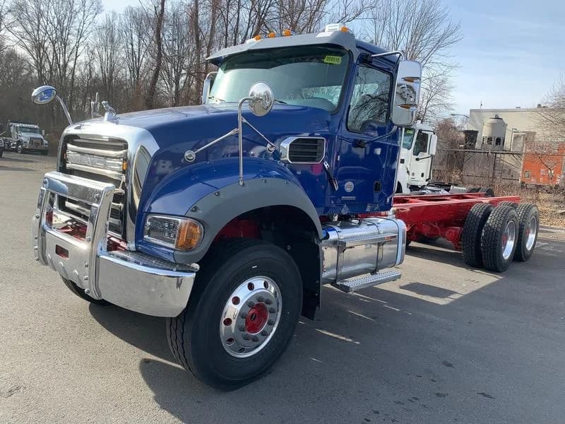 2025 Mack Granite