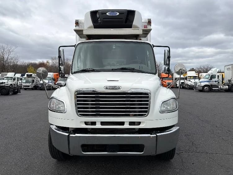 2019 Freightliner M2 106 in Chicopee, MA — photo 2