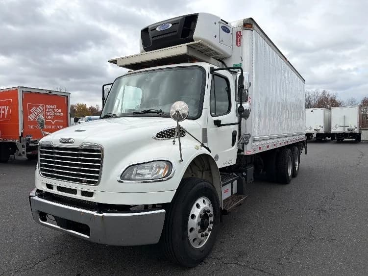 2019 Freightliner M2 106