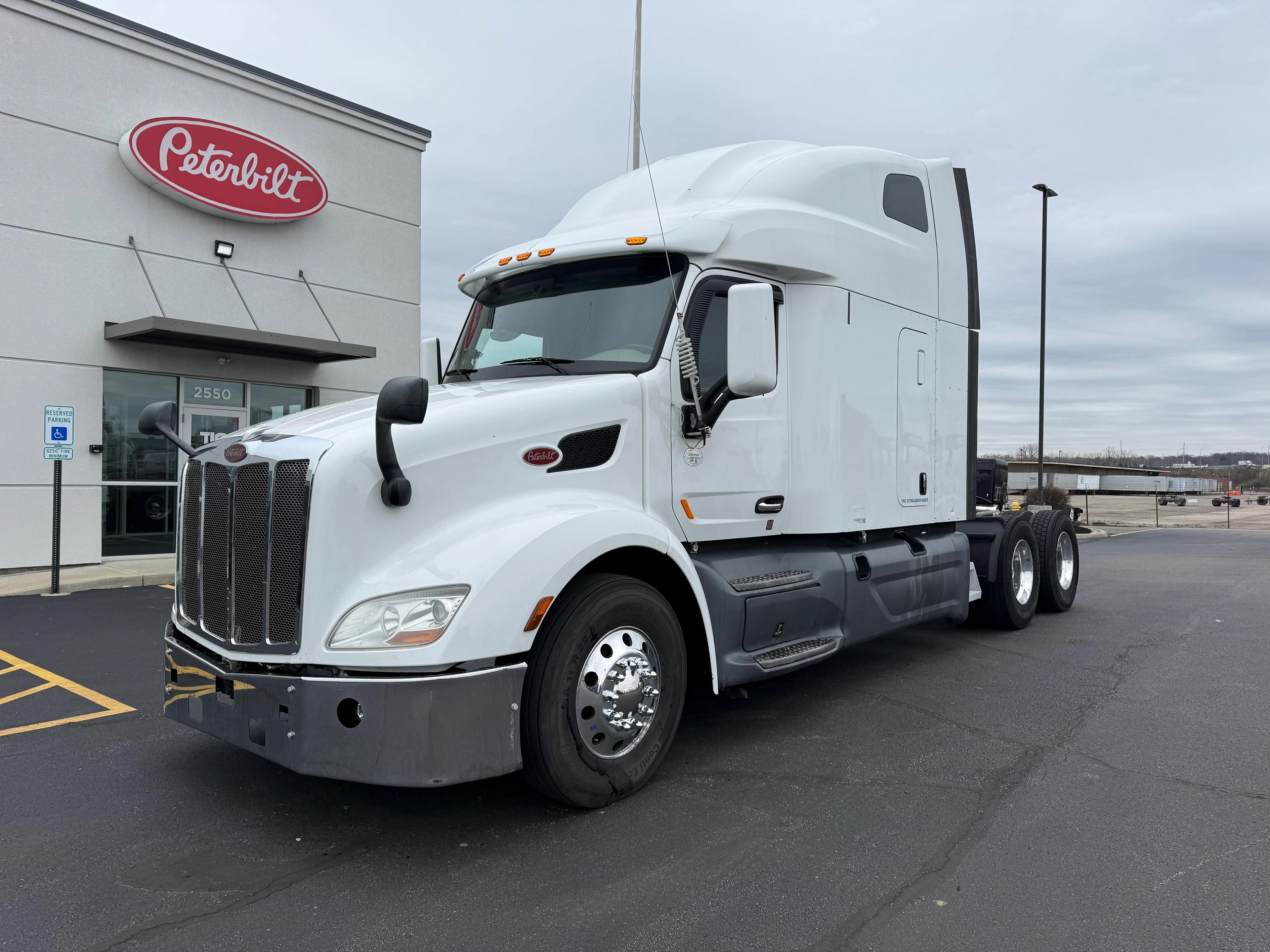 2020 Peterbilt 579 in Cincinnati, OH